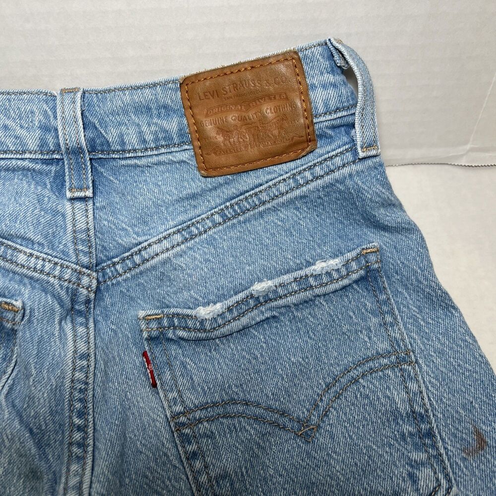 Levi's Premium 70s High Flare Size 26 Big E - Picture 11 of 12